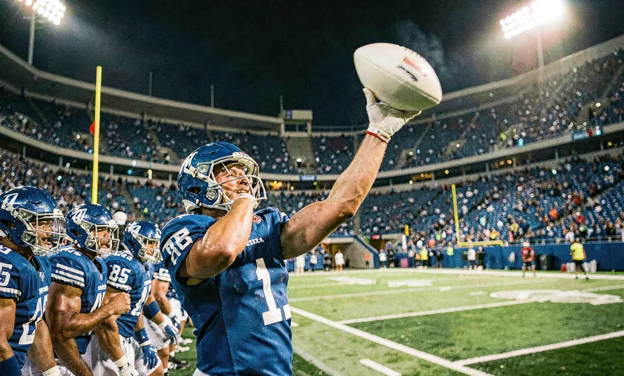 Peyton Manning 5,477 Passing Yards (2011)